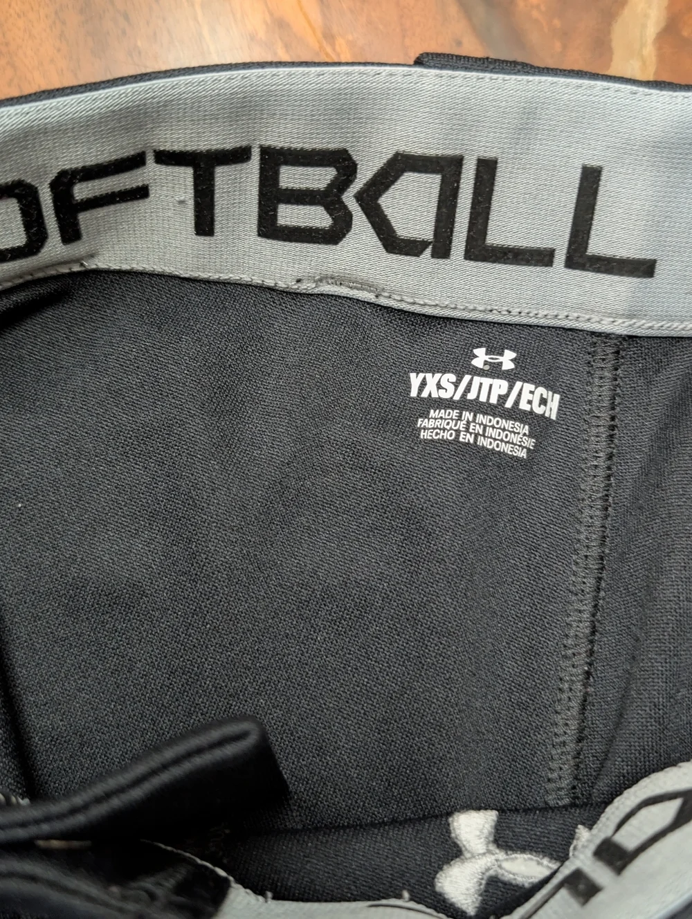 Girls UA Softball Pants - Picture 3 of 3